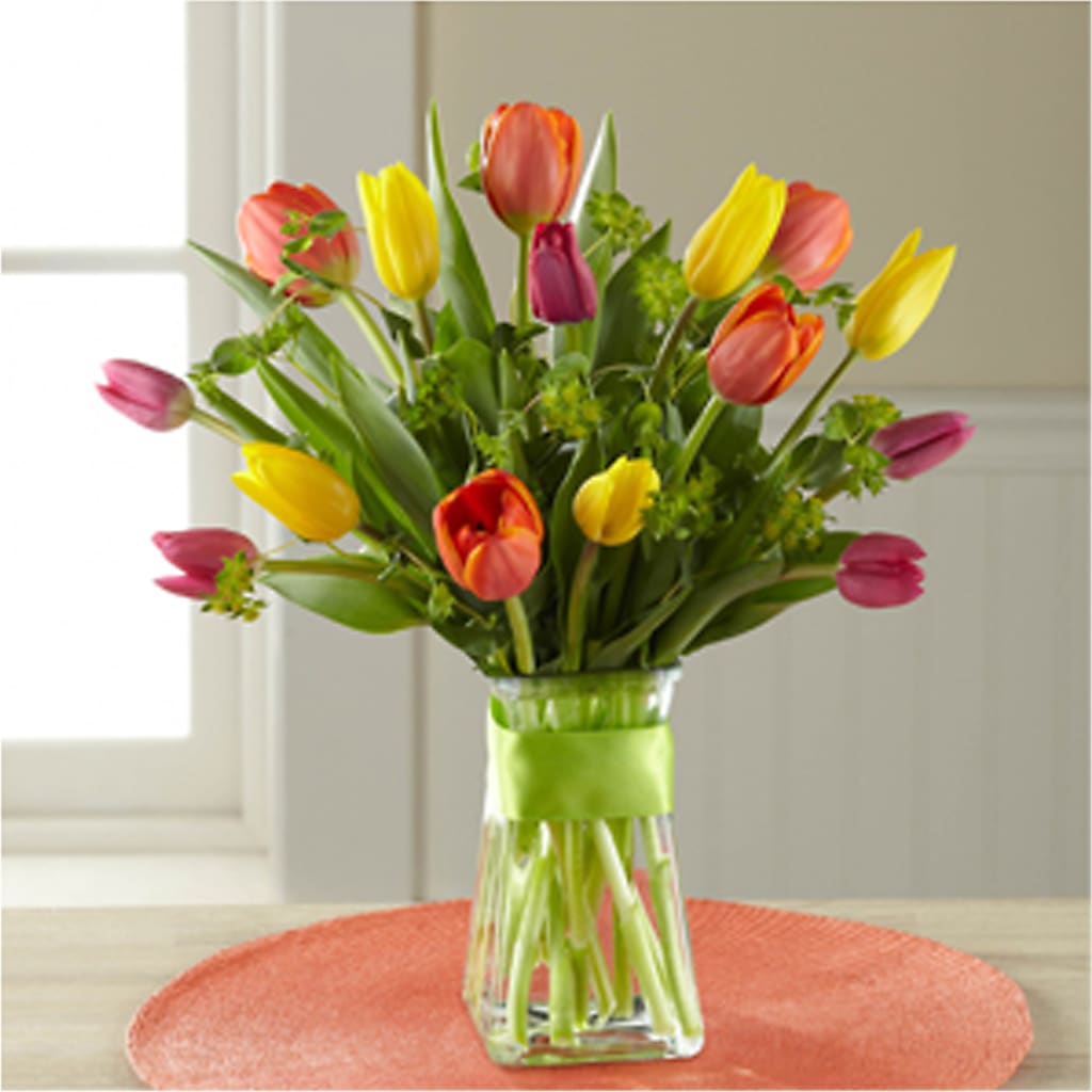 Sunlit Treasures Bouquet – Distinctive Designs Floral Llc, Vilonia AR