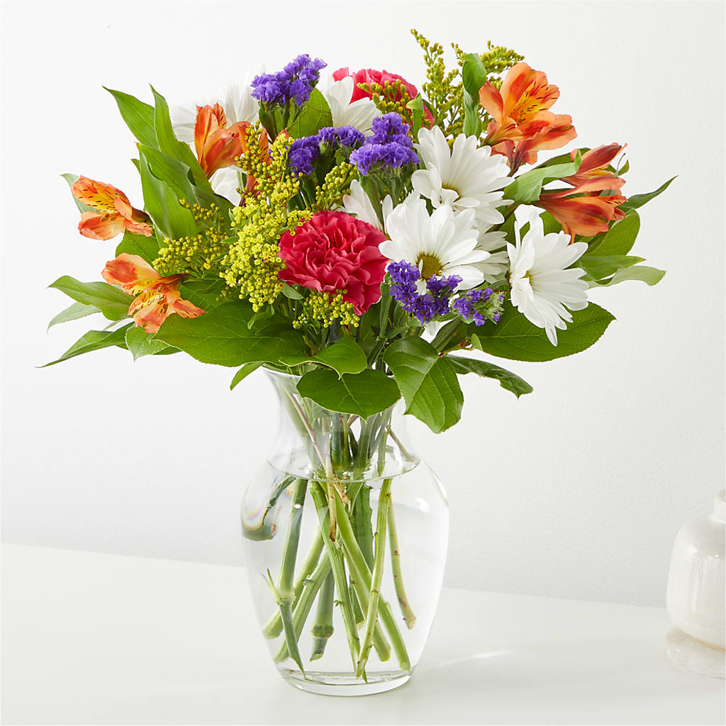 Oopsie Daisy Bouquet – Distinctive Designs Floral Llc, Vilonia AR