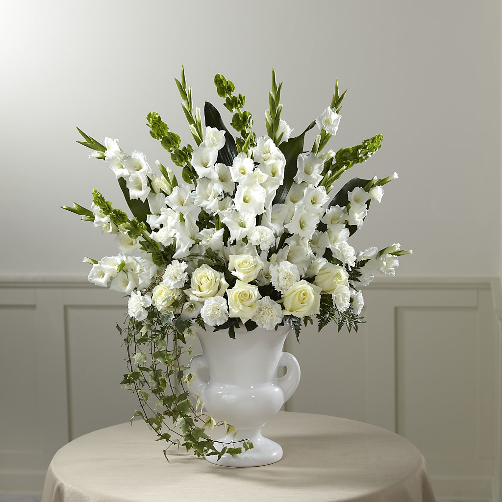 Fond Reflections Arrangement – Distinctive Designs Floral Llc, Vilonia AR