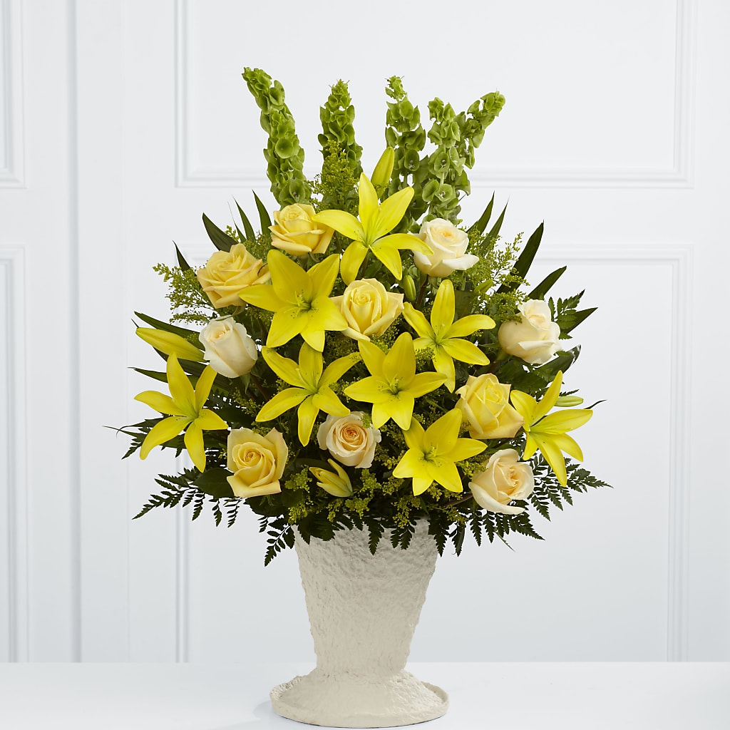 Golden Memories Arrangement – Distinctive Designs Floral Llc, Vilonia AR