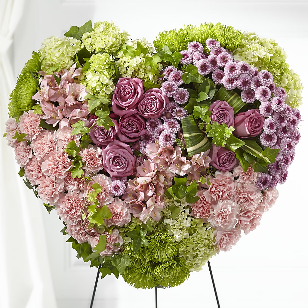 Heartwarming Standing Heart – Distinctive Designs Floral Llc, Vilonia AR