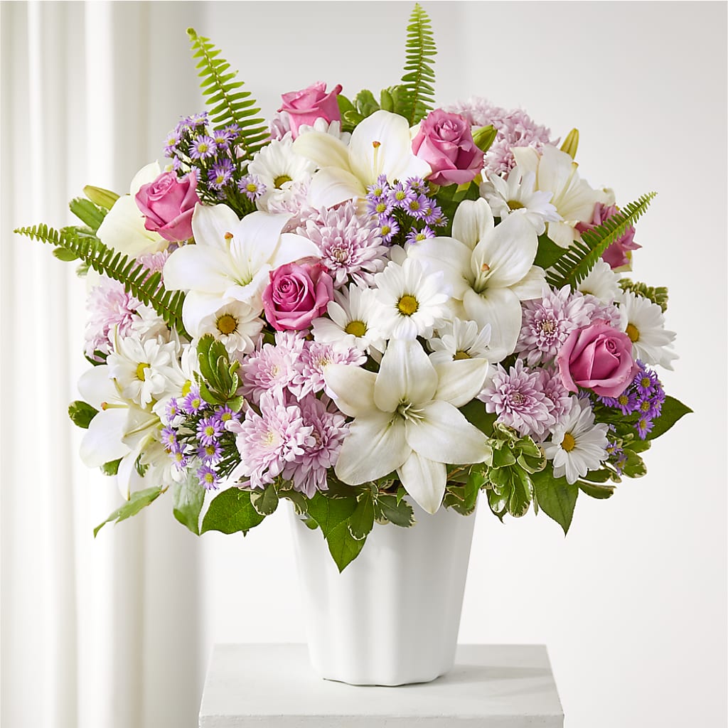 Warmest Thoughts Tabletop Basket – Distinctive Designs Floral Llc, Vilonia AR