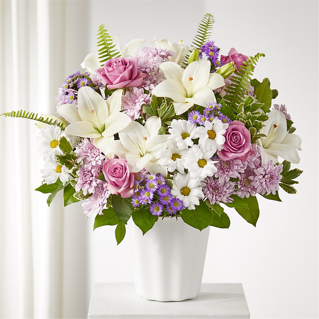 Warmest Thoughts Tabletop Basket – Distinctive Designs Floral Llc, Vilonia AR
