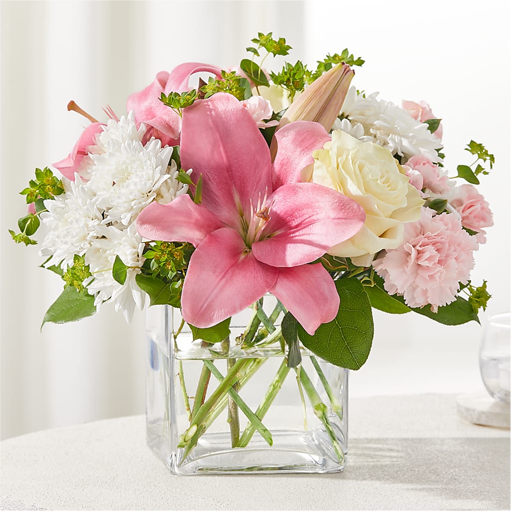 By Your Side Bouquet – Distinctive Designs Floral Llc, Vilonia AR