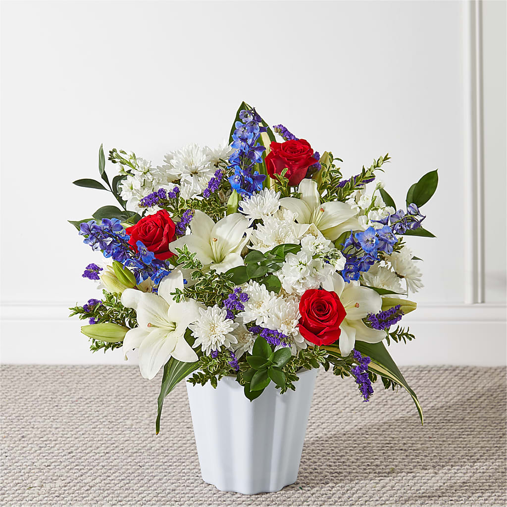 Consoled Floor Basket – Distinctive Designs Floral Llc, Vilonia AR