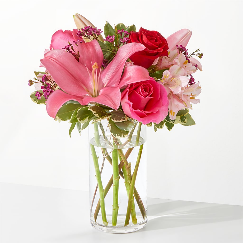 Lucky in Love Bouquet – Distinctive Designs Floral Llc, Vilonia AR