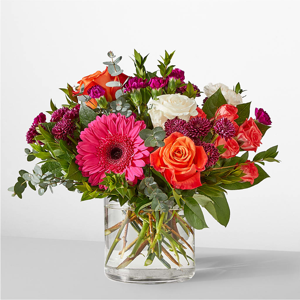 Smell the Roses Bouquet – Distinctive Designs Floral Llc, Vilonia AR