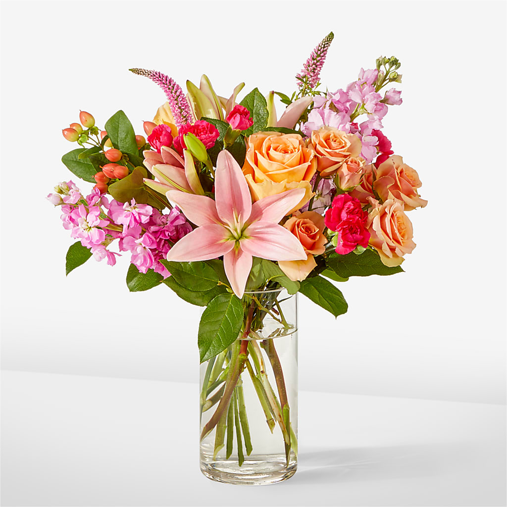 Bisous Bouquet – Distinctive Designs Floral Llc, Vilonia AR