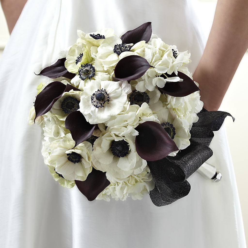 To Have and To Hold Bouquet – Distinctive Designs Floral Llc, Vilonia AR