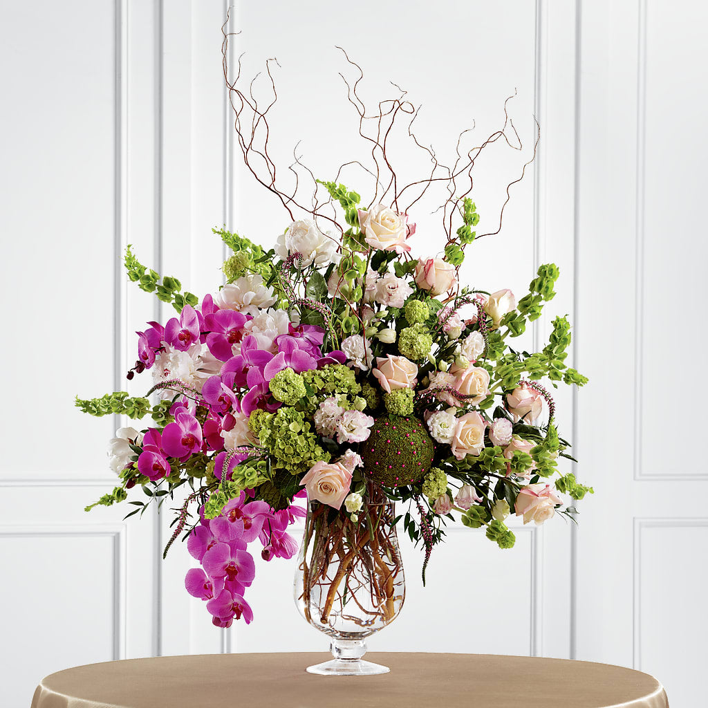 Soft Sophistication Arrangement – Distinctive Designs Floral Llc, Vilonia AR