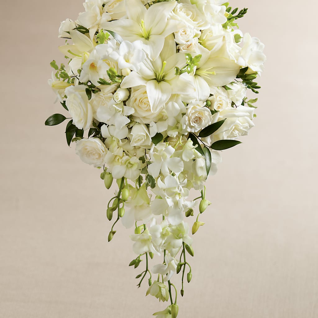 White Wonders Bouquet – Distinctive Designs Floral Llc, Vilonia AR