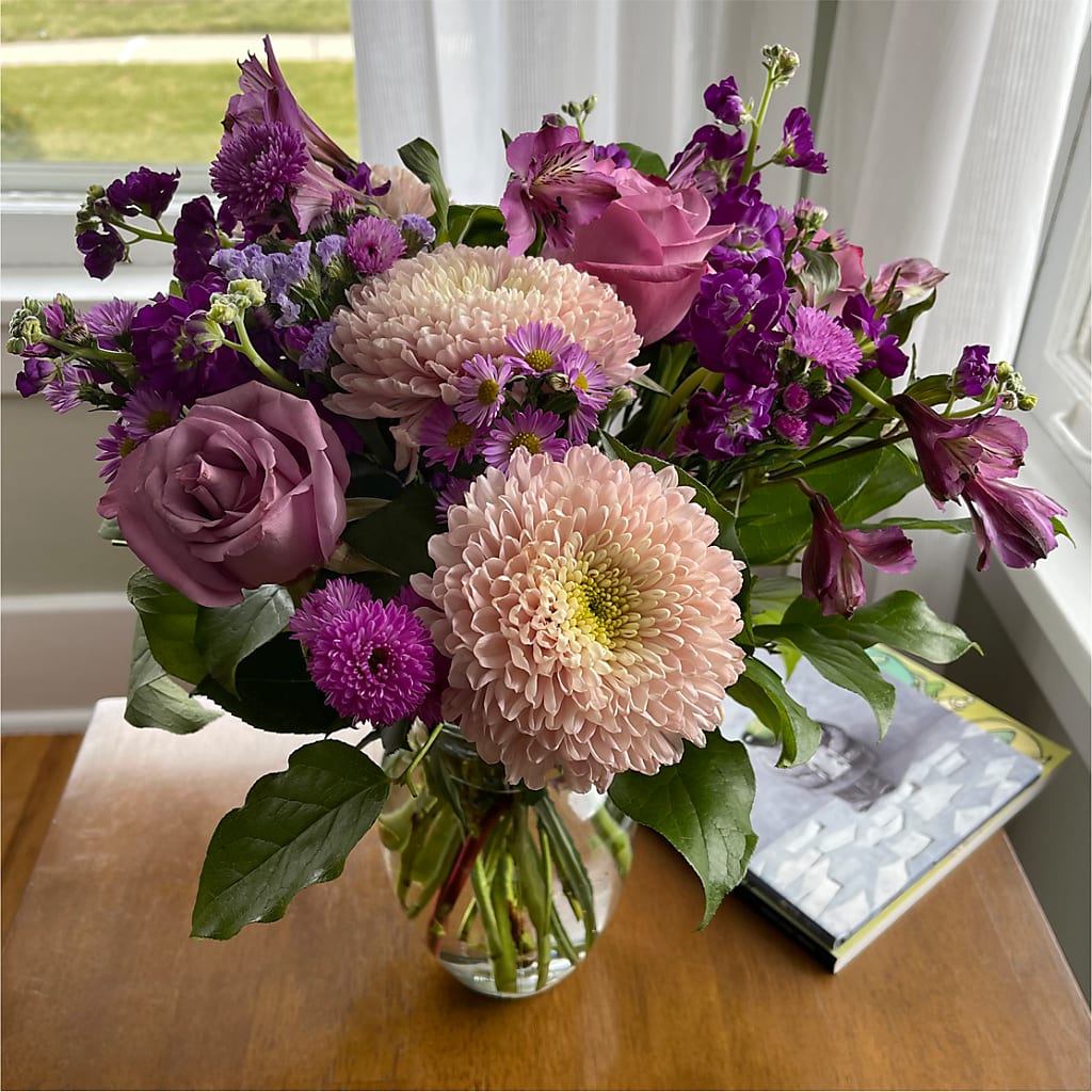 Ultraviolet Bouquet –  Distinctive Designs Floral Llc, Vilonia AR