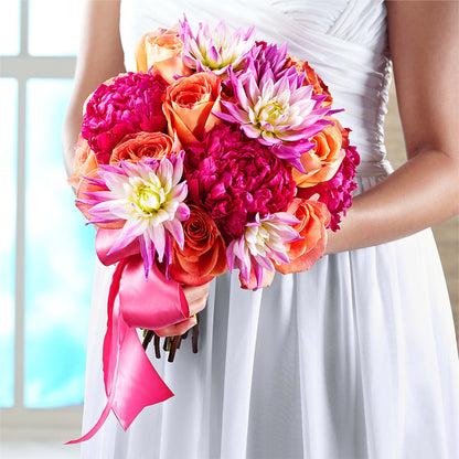 New Love Bouquet –  Distinctive Designs Floral Llc, Vilonia AR